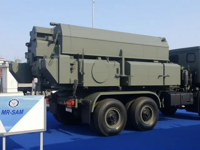 बराक-8 ने रोका दिल्ली पर हमला: पाकिस्तान की बैलिस्टिक मिसाइल ढेर